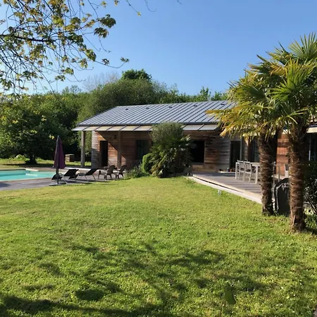 Ti An Dour Bed & Breakfast Ploumilliau